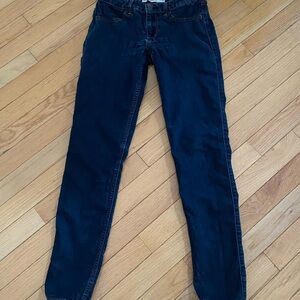 Hollister Women’s Skinny Jeans in Deep Indigo
